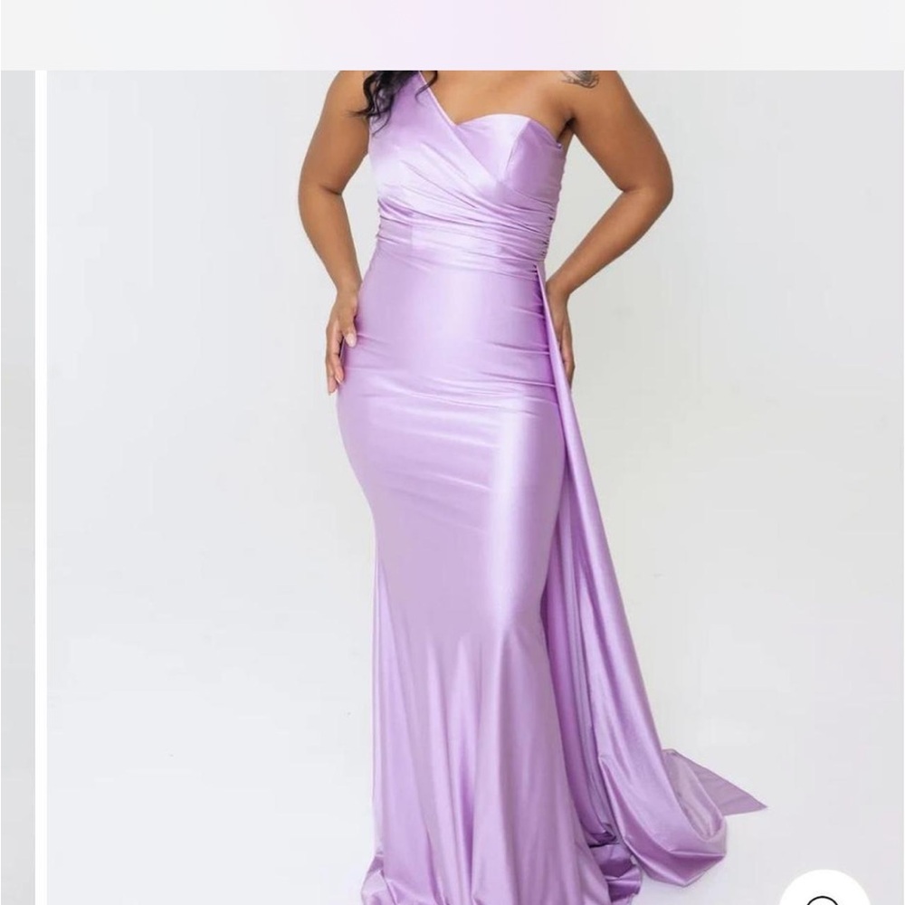 Purple One-Shoulder Ruched Gown for Prom